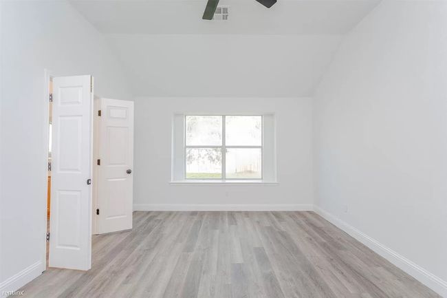 904 Rusk Rd, House other with 3 bedrooms, 2 bathrooms and 2 parking in Round Rock TX | Image 11