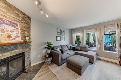 49-98 Begin St, Coquitlam, BC, V3K6M9 | Card Image