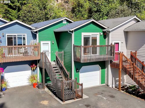 1362 Olney Ave, Astoria, OR, 97103-5534 | Card Image