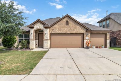 3142 Magnolia Mnr, House other with 3 bedrooms, 2 bathrooms and null parking in New Braunfels TX | Image 1