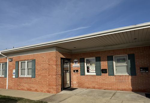 ste-e4a-211 Landmark Dr, Normal, IL, 61761-6123 | Card Image