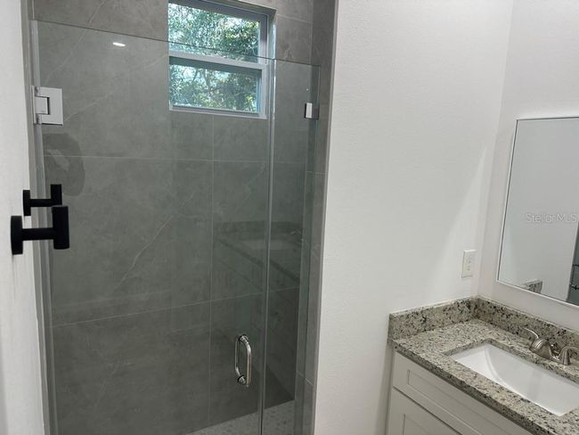 Principal Bathroom | Image 20