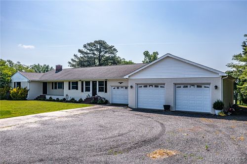 2922 Harryhogan Rd, Callao, VA, 22435-2126 | Card Image