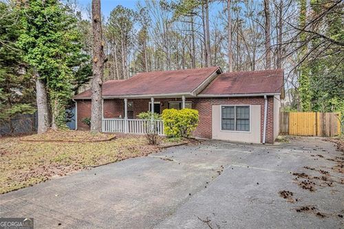 5375 Garvey Dr, Fairburn, GA, 30213-2852 | Card Image