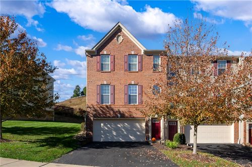 210 Broadstone Dr, Mars, PA, 16046-5223 | Card Image