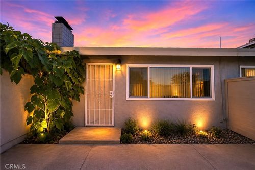 b-7732 Cypress, Huntington Beach, CA, 92647 | Card Image