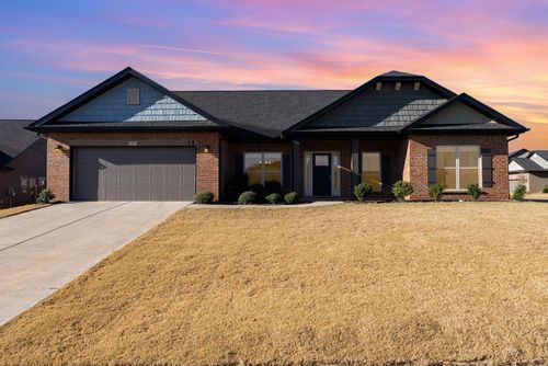 2 Moonlight Ln, Greenville, SC, 29605-6276 | Card Image