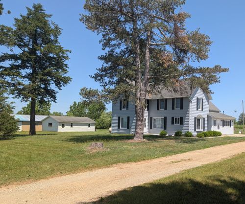 11651 County Road 687, South Haven, MI, 49090-9166 | Card Image