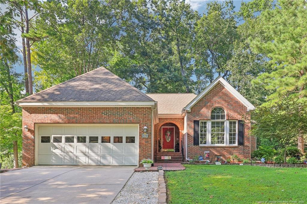 Cashmere Ct, Sanford, NC 27332