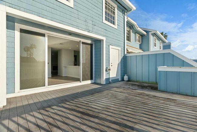 210 Ocean Dunes Cir, Condo with 3 bedrooms, 3 bathrooms and null parking in Jupiter FL | Image 24