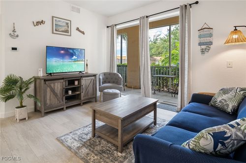 apt-2107-9025 Colby Dr, FORT MYERS, FL, 33919-3214 | Card Image