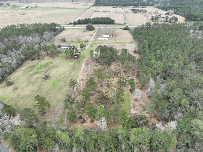 7122 Highway 171, House other with 3 bedrooms, 2 bathrooms and null parking in DeRidder LA | Image 5