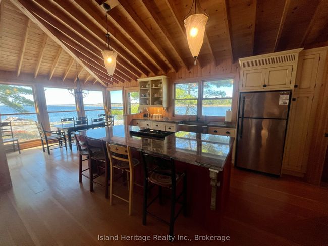 D-44 Wallbridge Island N/A, Home with 5 bedrooms, 3 bathrooms and 4 parking in Parry Sound Remote Area ON | Image 13