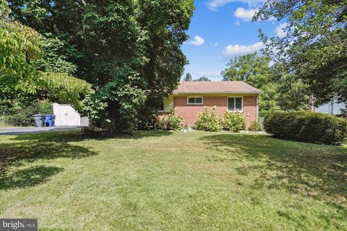 3309 Graham Rd, FALLS CHURCH, VA, 22042-3737 | Card Image