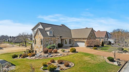 170 Blue Jay Ave, Vonore, TN, 37885-2071 | Card Image