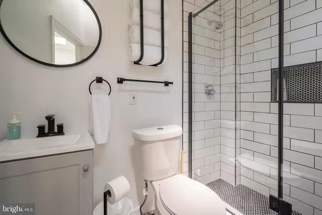 222 S Robinson St, Townhouse with 2 bedrooms, 3 bathrooms and null parking in BALTIMORE MD | Image 20