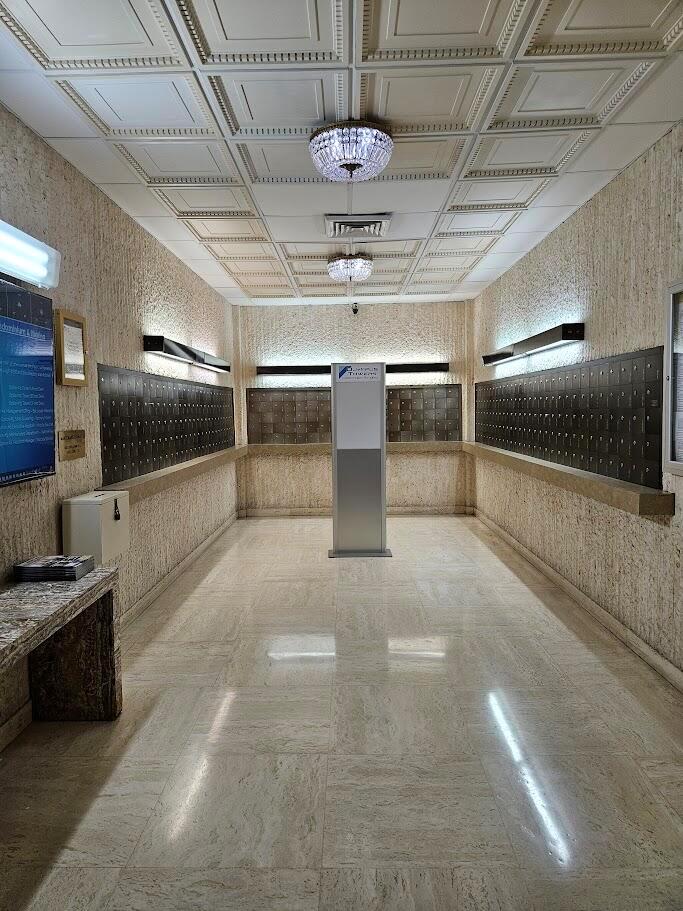 Residential Lease in Hallandale Beach 5