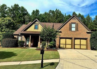 7647 Tenspeed Court, House other with 4 bedrooms, 3 bathrooms and 6 parking in Flowery Branch GA | Image 2