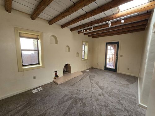 246 Casados St, Santa Fe, NM, 87501-2530 | Card Image