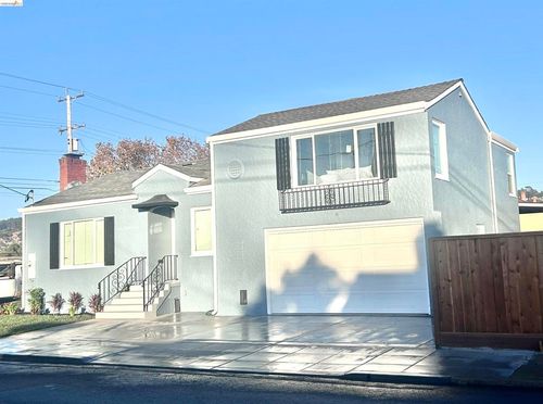 4102 Roosevelt Ave, Richmond, CA, 94805-1849 | Card Image