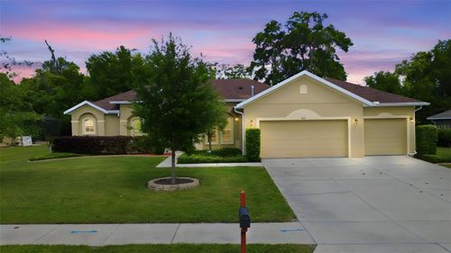 832 Deer Fern Avenue, DELAND, FL, 32720 | Card Image