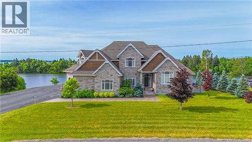 4261 Rue Anthony, Tracadie-Sheila, NB, E1X0G3 | Card Image