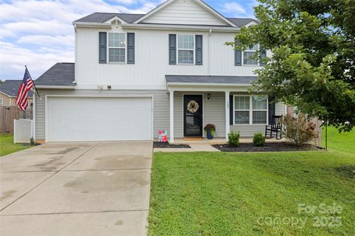127 Lauren Ln, Lincolnton, NC, 28092-6436 | Card Image