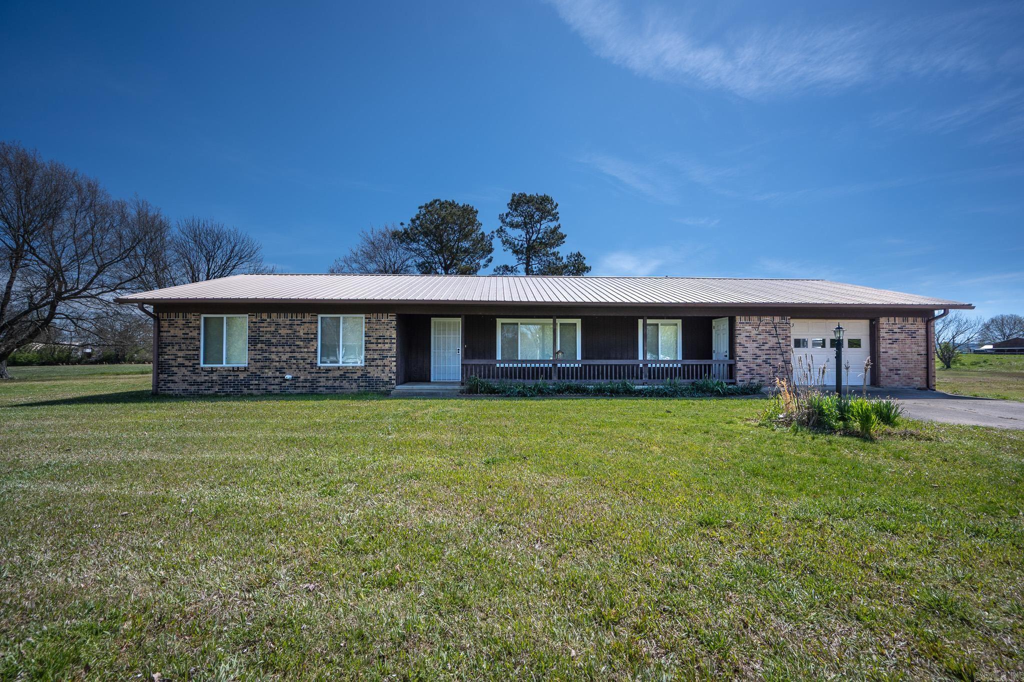 Polk Road 627 , Mena, AR 71953