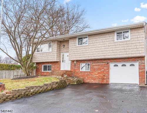 260 Grant Ave, Piscataway, NJ, 08854-2410 | Card Image