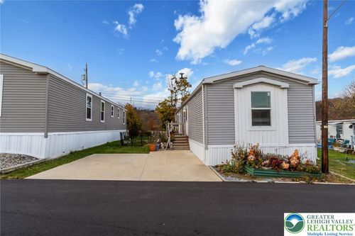 1041 Dogwood St, Laurys Station, PA, 18059-1204 | Card Image