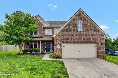 2017 Gusty Wind Ln, Knoxville, TN, 37932-2386 | Card Image