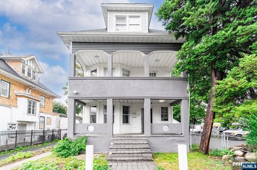 1053 Sanford Ave, Irvington, NJ, 07111-1946 | Card Image