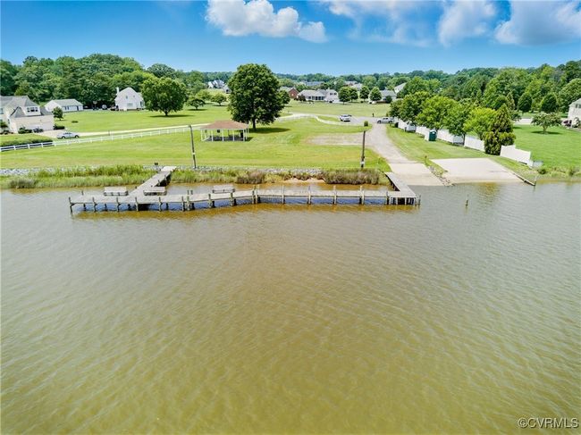 112 Rosemary Ct, House other with 3 bedrooms, 3 bathrooms and null parking in Tappahannock VA | Image 31