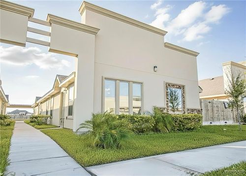 apt-1-2212 Taxco Ct, Edinburg, TX, 78542-2462 | Card Image
