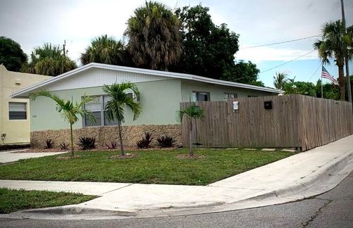 528-530-528-530 Mayflower Rd, West Palm Beach, FL, 33405-3620 | Card Image