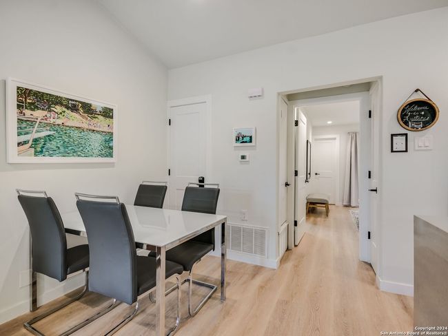 APT-4 - 1213 Hollow Creek Dr, Condo with 1 bedrooms, 1 bathrooms and null parking in Austin TX | Image 5