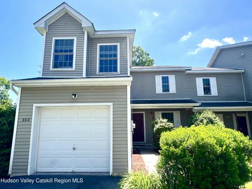 202 Hillside Ln, Ellenville, NY, 12428-1060 | Card Image