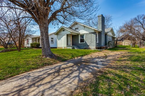 826 Mirike Dr, White Settlement, TX, 76108-3030 | Card Image