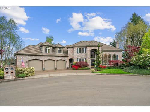 2328 Oakhurst Ln, Lake Oswego, OR, 97034-4000 | Card Image