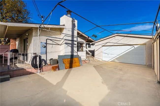 2102 E Napa Pl, House other with 3 bedrooms, 3 bathrooms and 2 parking in Anaheim CA | Image 22
