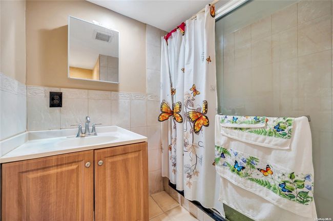 25 N Montgomery St, House other with 4 bedrooms, 2 bathrooms and null parking in Valley Stream NY | Image 29