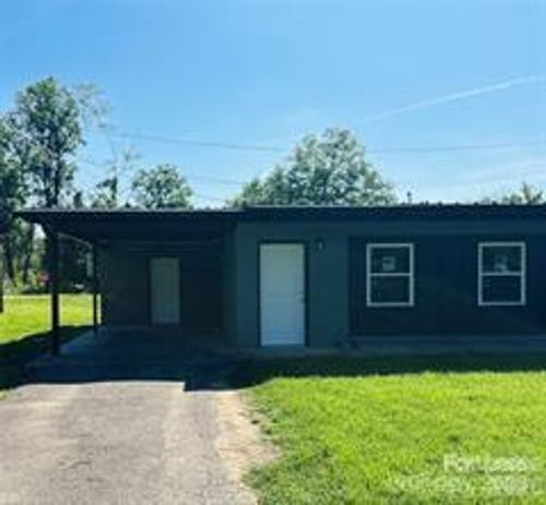 1-43 Hawkins Rd, Marion, NC, 28752-5877 | Card Image