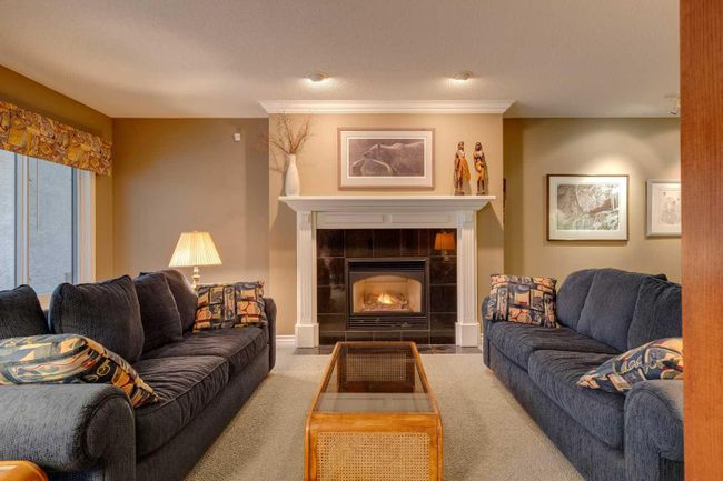 23 Prominence Point Sw, Home with 2 bedrooms, 2 bathrooms and 4 parking in Calgary AB | Image 24