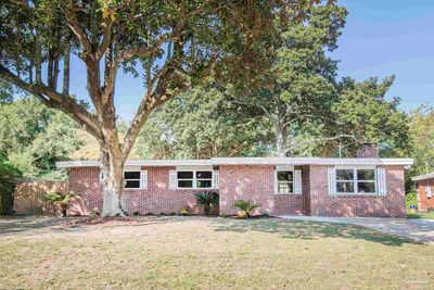 6235 Hilltop Rd, House other with 3 bedrooms, 2 bathrooms and 5 parking in Pensacola FL | Image 1