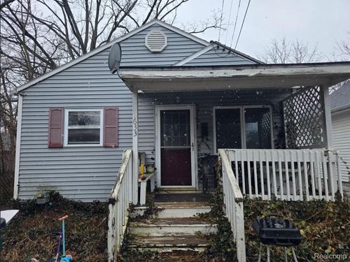 1633 Illinois Ave, Lansing, MI, 48906-4604 | Card Image