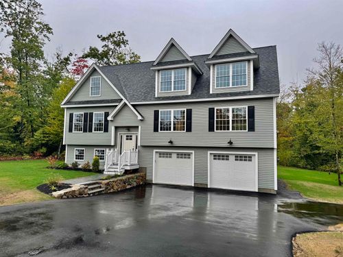 16 Elm Ct, Barrington, NH, 03825-3225 | Card Image