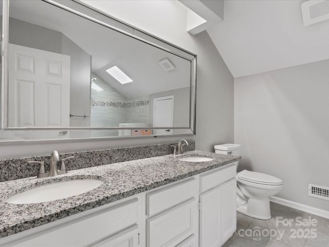 9473 Kings Falls Dr, Condo with 2 bedrooms, 2 bathrooms and null parking in Charlotte NC | Image 18