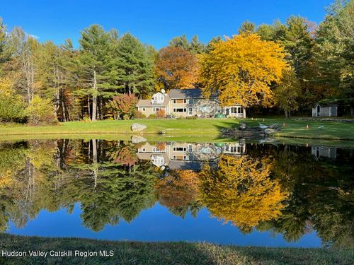 136 Macedonia Rd, Chatham, NY, 12037-9792 | Card Image