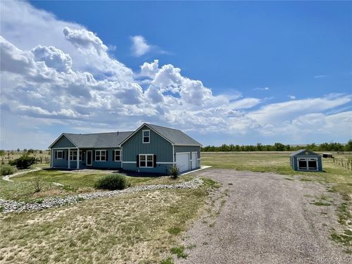 176 W 8th Ave, Byers, CO, 80103-8542 | Card Image