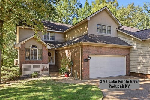 247 Lake Pointe Dr, Paducah, KY, 42003-8752 | Card Image